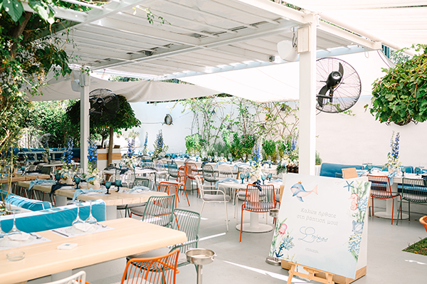 baptism-decoration-ideas-blue-delphinium_06