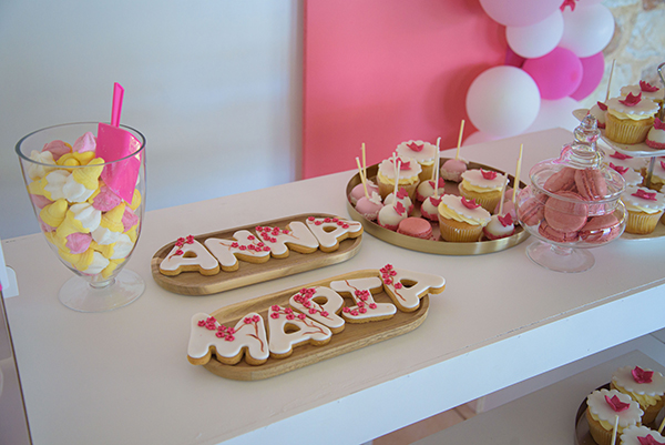 ideas-baptism-girl-romantic-elements_08