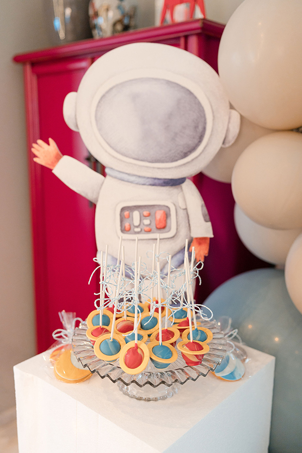 impessive-birthday-theme-first-trip-around-sun_04