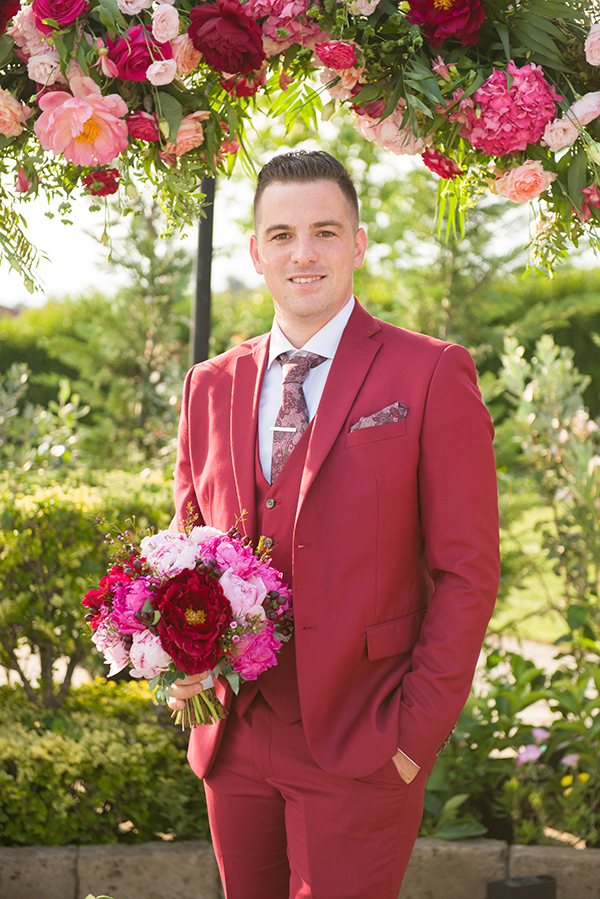 romantic-wedding-red-pink-flowers_05