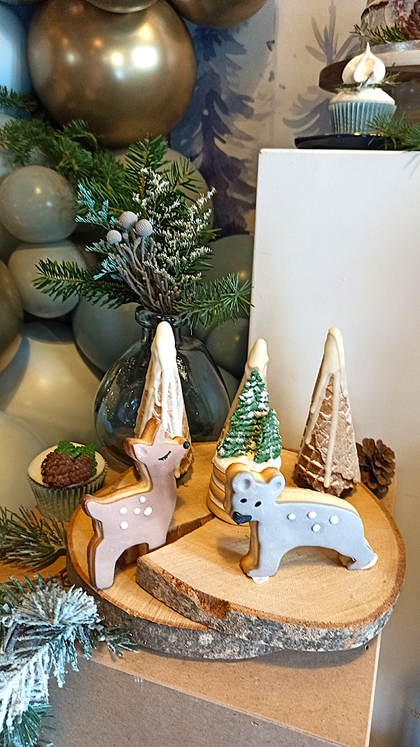 christmas-decoration-baptism-twins-blue-green-shades_05