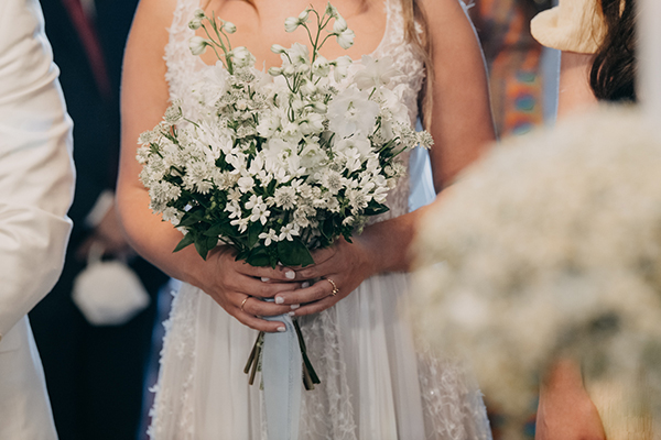 ultra-summer-wedding-tinos-beautiful-flowers_12