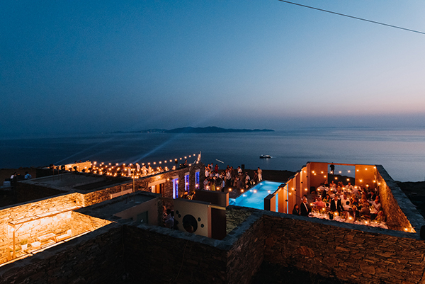 ultra-summer-wedding-tinos-beautiful-flowers_29