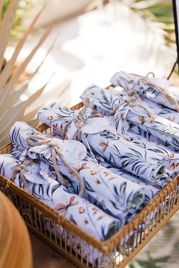 beautiful-decorative-ideas-baptism-humigbird-theme_06