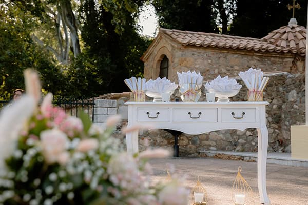 romantic-decoration-soft-pink-shades-boho-elements_01