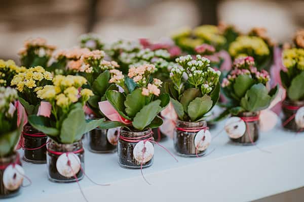 beautiful-decorative-ideas-baptism-floral-theme_12