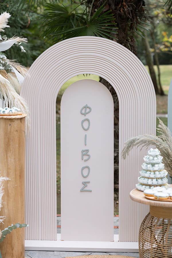 dreamy-boy-baptism-decoration-ideas-rainbow-theme-pastel-hues_06