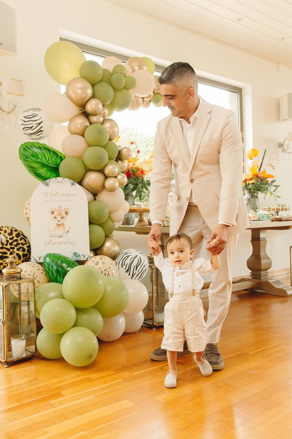 impressive-boy-baptism-little-lion-king-theme-ivelia_05