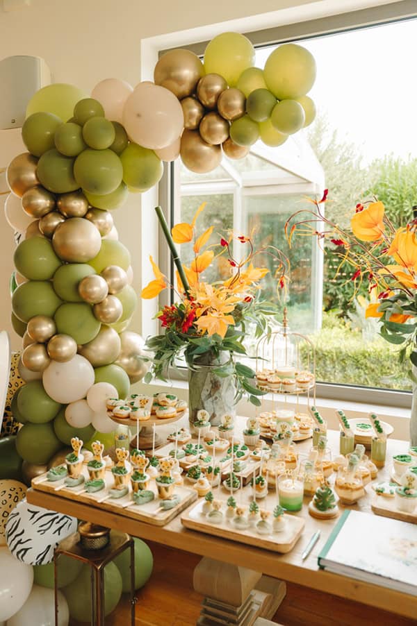 impressive-boy-baptism-little-lion-king-theme-ivelia_06