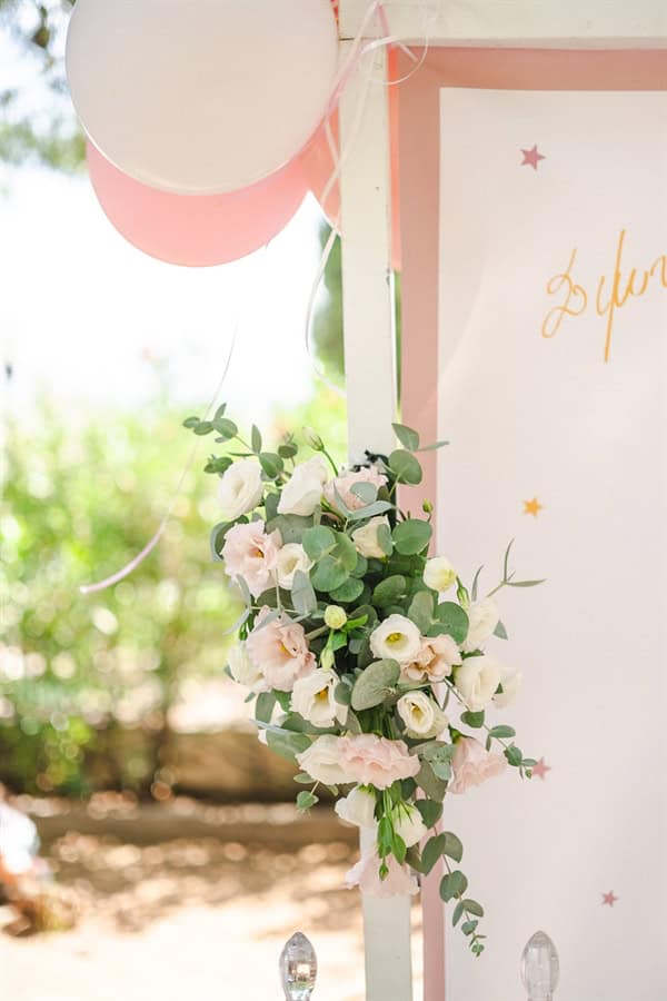 decorative-ideas-baptism-twin-girls-soft-pink-shades_14