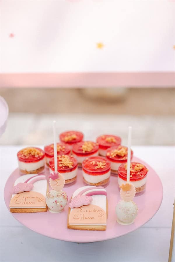 decorative-ideas-baptism-twin-girls-soft-pink-shades_17