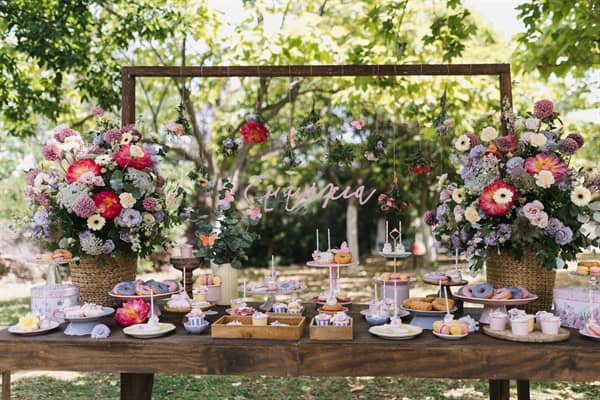 decorative ideas girl baptism floral theme _12