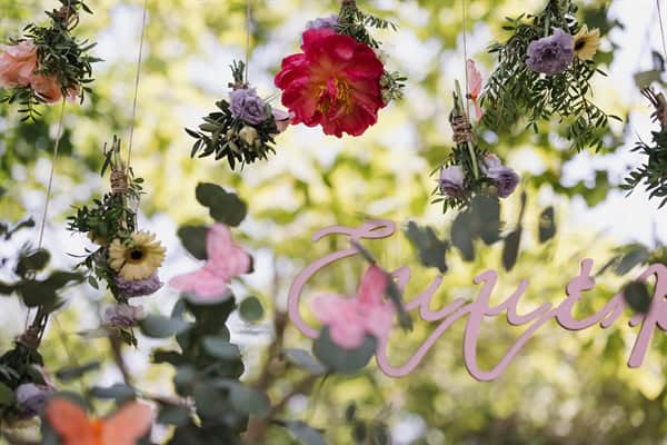 decorative ideas girl baptism floral theme _13